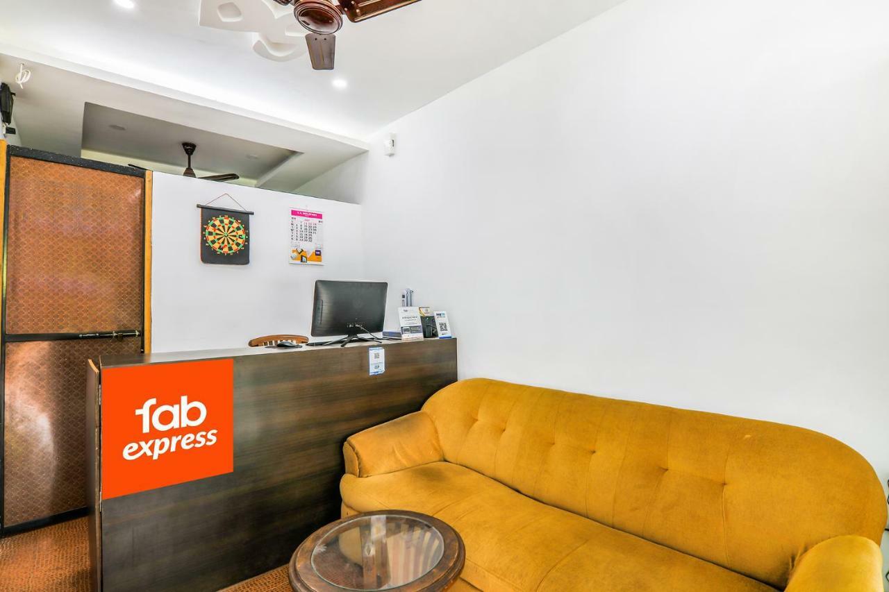 Fabexpress Barday'S Inn 卡兰古特 外观 照片
